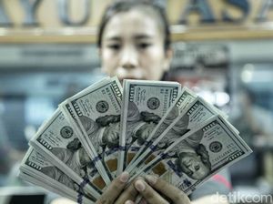 Dolar AS Mengamuk, Masyarakat Pilih Nabung Ketimbang Belanja