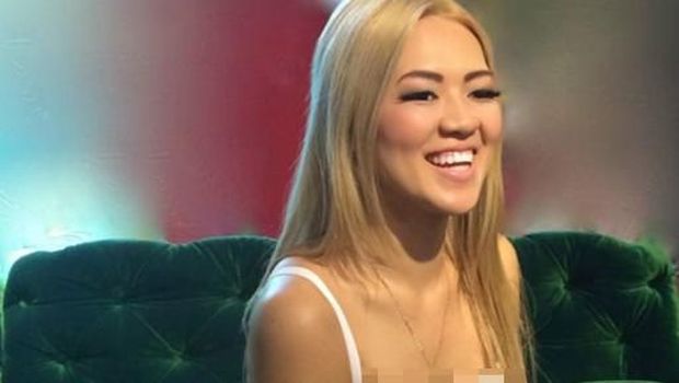 Lelah Menunggu Pria yang Tepat, Pramugari Jual Keperawanan Rp 4,3 M