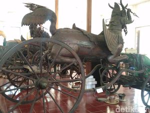 Foto: Bukti Indonesia Itu Bersatu Antar Etnis Sejak Dulu