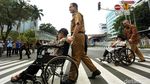 Anies Resmikan Jalur Khusus Disabilitas di Halte TransJ Bank Indonesia