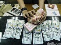 Jokowi Unggul Quick Count, Begini Pertarungan Rupiah vs Dolar AS