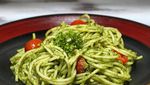 Pesto Spaghetti yang Gurih Wangi Cocok Buat Makan Siang