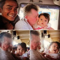 Orangtua Jennifer juga terkadang pergi ke Padang untuk mengunjunginya dan sang cucu. Foto: Instagram @jennifer_kumbara