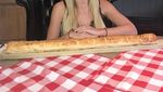 Yuk! Kenalan Sama Jawara Makan Seksi dari Inggris, Kate Ovens