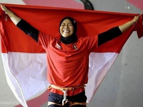 Aries Susanti, atlet panjat tebing peraih medali emas di Asian Games 2018