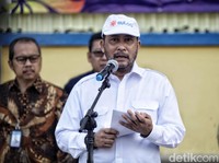Naik Pitam soal Gudang Bulog Penuh, Buwas Semprot Mendag: Matamu