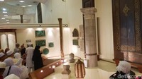 Pernak pernik yang pernah melekat di Masjdil Haram