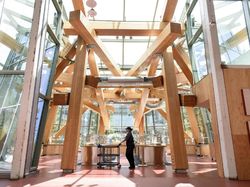 Kantor Baru Facebook yang Super Modern Ini Bikin Iri