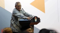 Ketua KPU Arief Budiman memimpin Rapat Pleno Terbuka Rekapitulasi Daftar Pemilih Tetap (DPT) tingkat Nasional, Jakarta, Rabu (5/9/2018).
