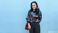 Shezy Idris saat ditemui usai tampil di acara Pagi-Pagi Pasti Happy di Trans TV, Kapten Tendean, Jakarta Selatan, Rabu (5/9). Pool/Noel/detikFoto.