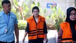 Tangis Hakim Merry Purba Bantah Terima Suap