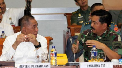 Kemenhan dan TNI Ajukan RAPBN 2019 di Rapat Bersama DPR