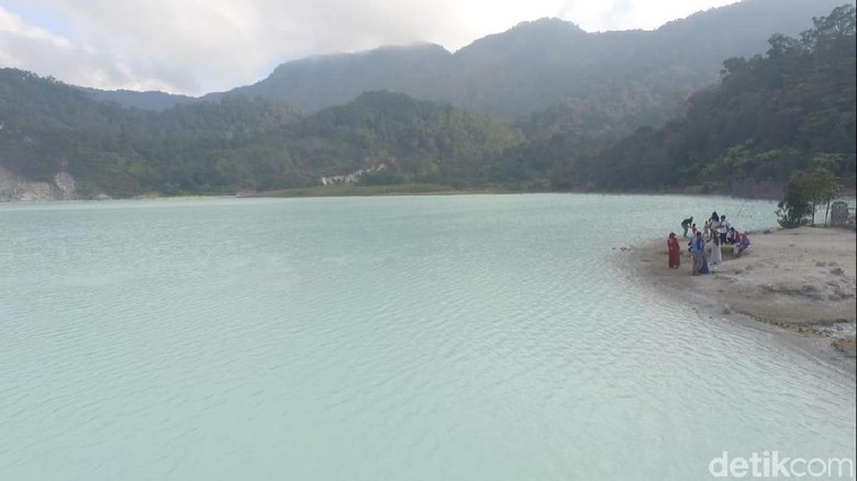 Bukan Kawah Putih Ciwidey Ini Talaga Bodas Garut Bukan Kawah Putih Ciwidey Ini Talaga Bodas Garut