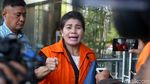 Tangis Hakim Merry Purba Bantah Terima Suap