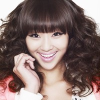 Masalah bagi Hyolyn adalah dahinya yang besar. Ia merasa tak nyaman dengan dahinya sehingga ia sangat berhati-hati untuk selalu memastikan dahinya tertutup dengan poni. Foto: Istimewa