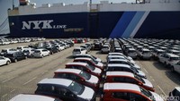 Secara kumulatif, volume ekspor kendaraan bermerek Toyota telah mencapai angka lebih dari 1 juta unit sejak kegiatan pengapalan perdana 30 tahun lalu. Foto: Pradita Utama