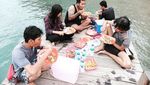 Lolos Dari Maut, Begini Gaya Kulineran Si Nyentrik Erix Soekamti
