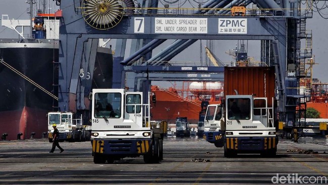 PR Besar Jokowi Agar RI Tak Ditinggal Investor
