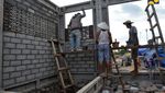 Saat Jokowi Blusukan ke Proyek Rumah Tahan Gempa di Lombok
