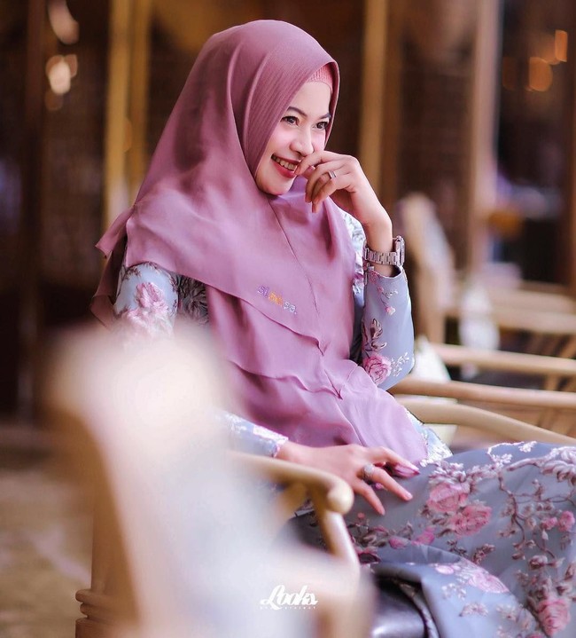 Selain menjadi pengusaha dan berpolitik, Sucianti Suaib Suaenong aktif berorganisasi. Ia menjabat sebagai Ketua Komp.BPP HIPMI (Himpunan Pengusaha Muda Indonesia).  Foto: Instagram/sss.suci