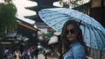 Foto: Gaya Liburan Bidadari Seksi Victorias Secret