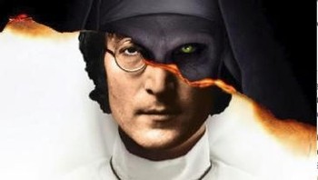 Valak ini bisa jadi sebetulnya penyanyi ya... (Foto: Internet)