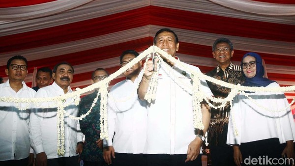 Wiranto Resmikan Gedung LPSK