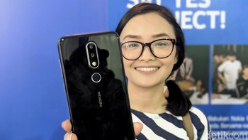 Nokia 6.1 Plus menawarkan sejumlah keunggulan. (Foto: detikINET/Adi Fida Rahman)