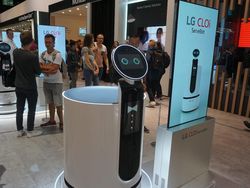 Melihat Unik dan Megahnya Pameran Teknologi Terbesar