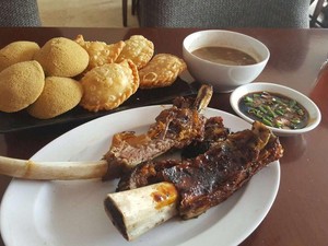 Konro Bakar Paling Empuk dan Enak Ada di Sini!