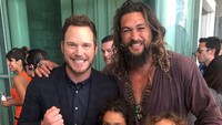 Tak jarang pula ia mengajak buah hatinya itu saat berkumpul bersama rekan-rekan aktor. Dok. Instagram/prideofgypsies