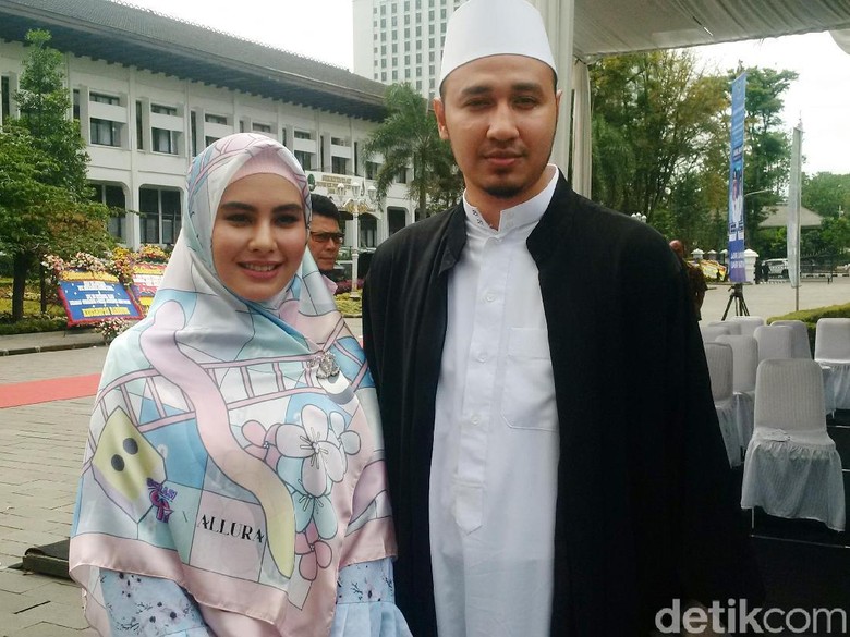 Tebak tebakan Gombal Lucu ala Kartika Putri Habib Usman Apa Tuh