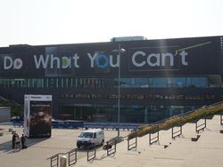 Melihat Unik dan Megahnya Pameran Teknologi Terbesar