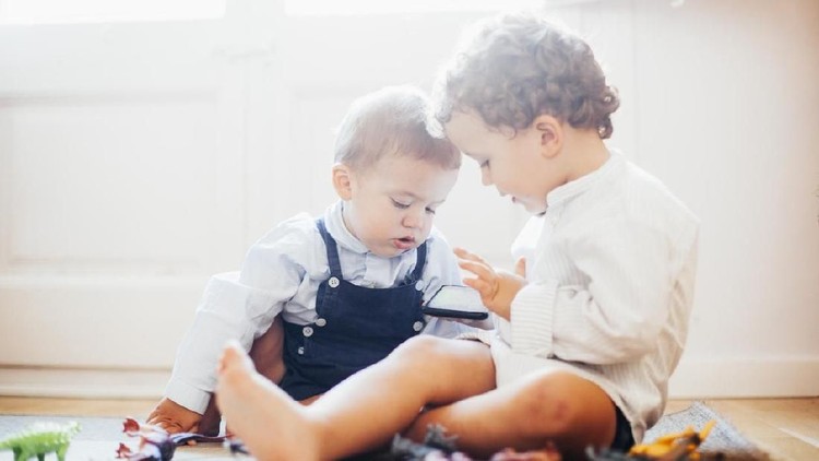 8 Cara Sederhana yang Dilakukan Tiap Hari agar Pernikahan Awet