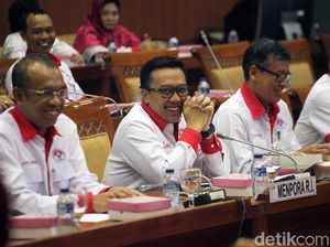 Menpora Ingin Mediasi dengan Roy Suryo