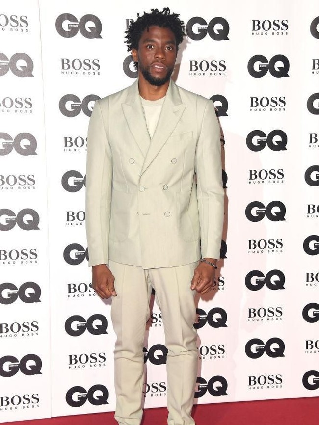 Aktor Chadwick Boseman yang memerankan Black Panther juga tak melewatkan acara ini. Ia menyabet penghargaan International Man of the Year. (Foto: Getty Images)