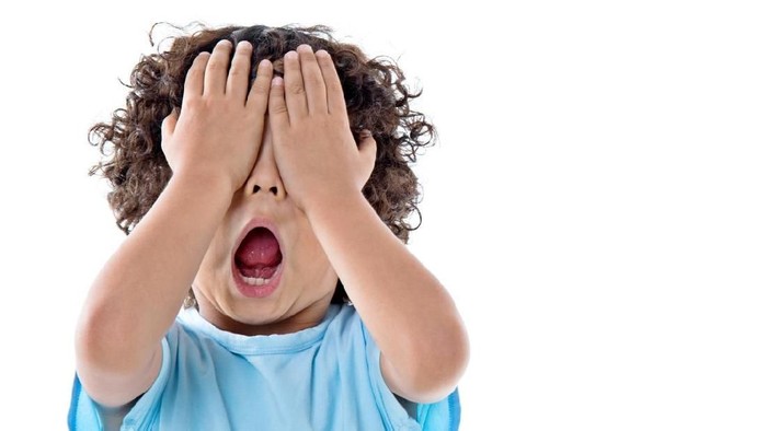 Anak punya rasa penasaran yang tinggi, orangtua perlu pintar dalam memberitahu suatu hal. Foto: iStock Anak punya rasa penasaran yang tinggi, orangtua perlu pintar dalam memberitahu suatu hal. Foto: iStock