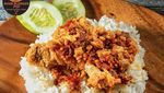 Huaah! 15 Tempat Makan Ini Punya Ayam Geprek Super Pedas