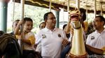 Momen Saat Anies Baswedan Bermain Komidi Putar Bersama Anak-anak