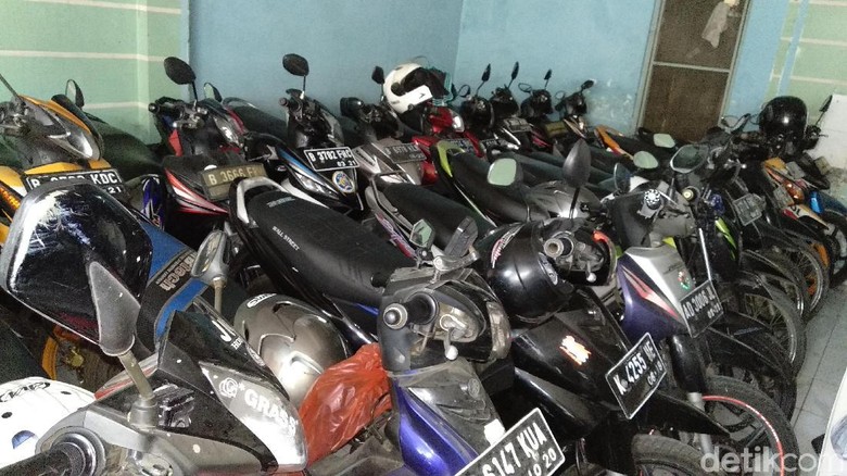 Syarat syarat untuk Izin Parkiran  Motor  Ada Buat Pajak 15 