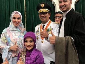 Posting Foto Bersama Habib Usman, Kartika Putri Go Public!