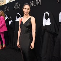 Bonnie Aarons adalah aktris Amerika Serikat yang sudah berkarier di industri film sejak tahun 94. Tak hanya main film horor, Bonnie pun pernah bermain film drama salah satunya adalah The Princess Diaries. Foto: Getty Images