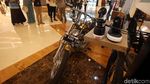 Motor Jokowi Mejeng di Kemang