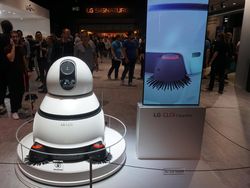 Melihat Unik dan Megahnya Pameran Teknologi Terbesar