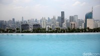 Suasana gedung perkantoran di Jakarta, Rabu (5/9/2018). Konsultan properti Colliers International menyatakan jumlah pasokan ruang perkantoran di wilayah DKI Jakarta bakal menjadi yang terbesar pada tahun 2018 ini dibandingkan dengan jumlah pasokan ruang tahun-tahun sebelumnya.