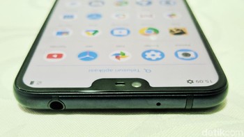 Bagian atas terdapat port jack audio 3,5 mm. (Foto: detikINET/Adi Fida Rahman)