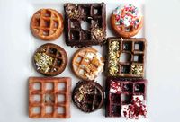 Waffle Burger hingga Waffle Sushi yang Punya Bentuk dan Rasa Unik