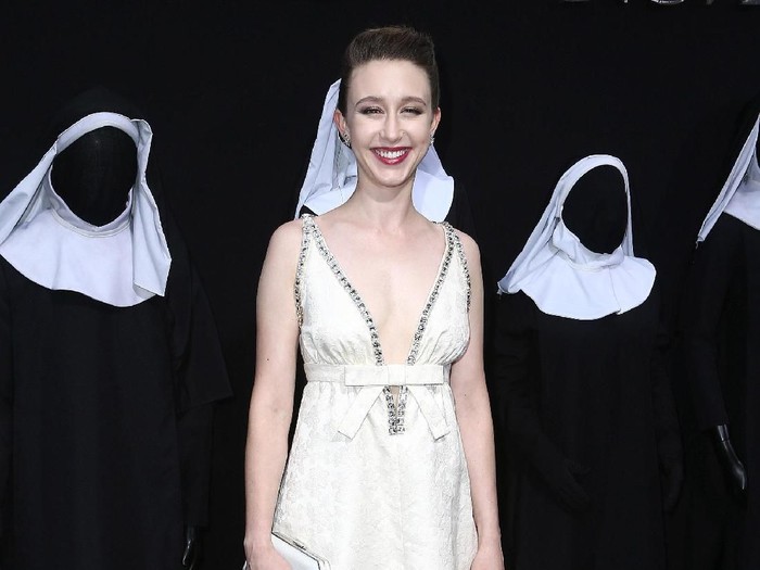 HOLLYWOOD, CA - SEPTEMBER 04:  Taissa Farmiga attends the Premiere Of Warner Bros. Pictures The Nun at TCL Chinese Theatre on September 4, 2018 in Hollywood, California.  (Photo by Tommaso Boddi/Getty Images)