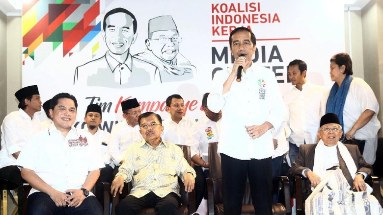 Tandingi Gerakan Emas Prabowo, Tim Jokowi Tawarkan Manusia Unggul Tandingi Gerakan Emas Prabowo, Tim Jokowi Tawarkan Manusia Unggul