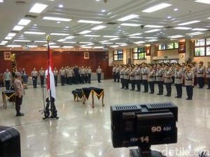 23 Pati Naik Pangkat, Arief Sulistyanto Sandang Komjen